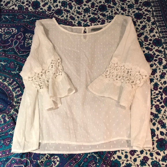 Alice & You Tops - Cute Alice & You White Summer Top Size 22